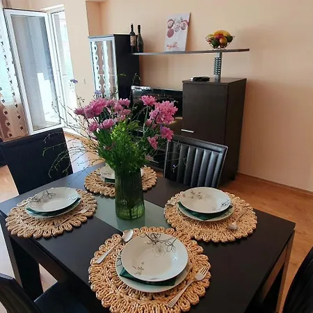 아파트 Sunny Day *